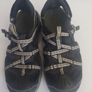 Anhu water /trail shoes